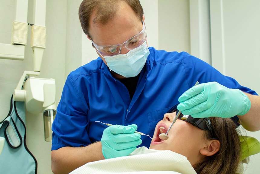 dental extraction services