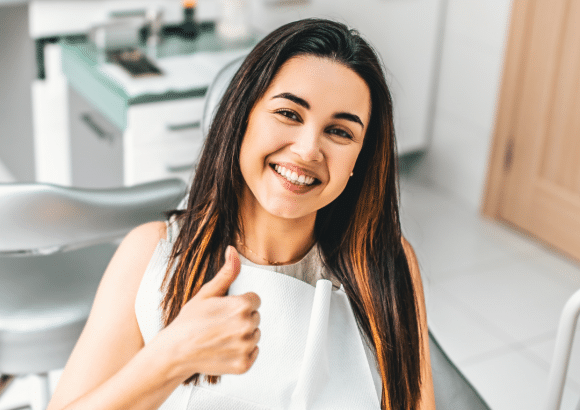 Smile Makeovers: What Are Your Cosmetic Dentistry Options?
